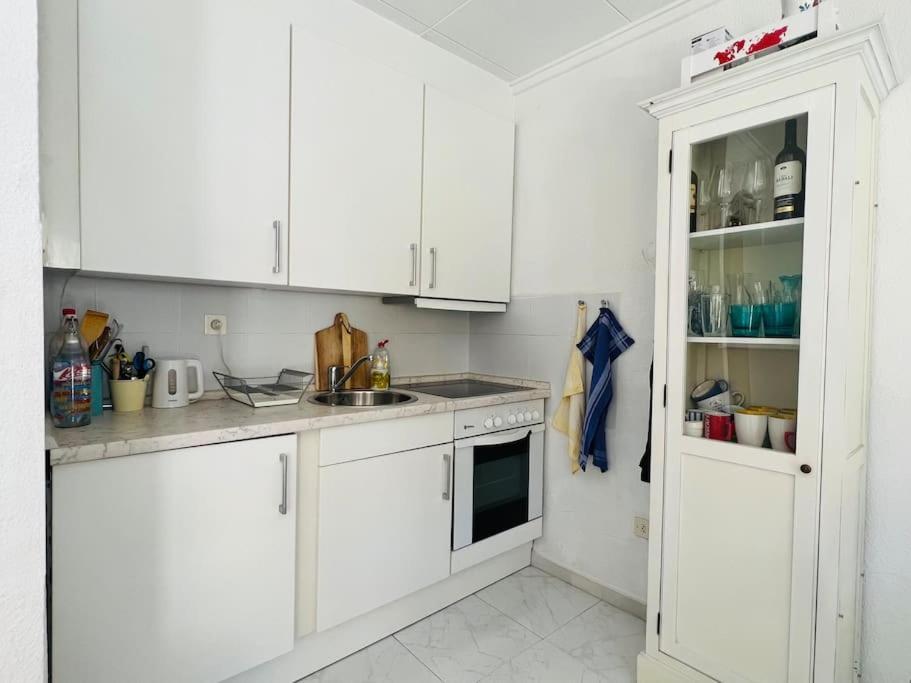 Sunny, South-facing & Welcoming Vakantiehuis Alicante
