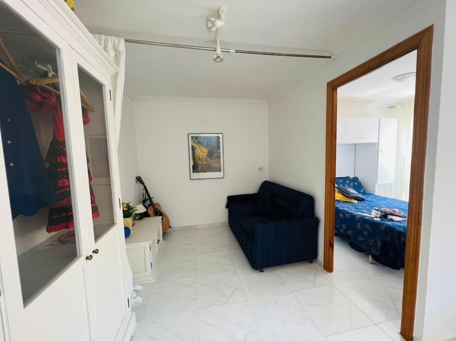 Vakantiehuis Sunny, South-facing & Welcoming Alicante